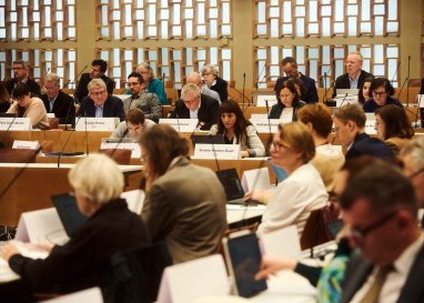 Zürcher Synode will andere Religionsgemeinschaften unterstützen, verlangt aber klare Kriterien